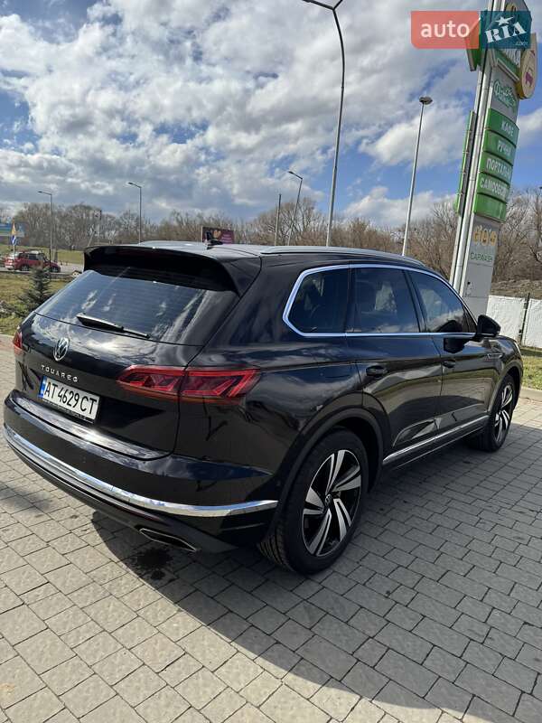 Позашляховик / Кросовер Volkswagen Touareg 2021 в Івано-Франківську