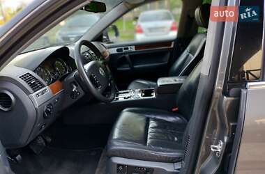 Позашляховик / Кросовер Volkswagen Touareg 2008 в 