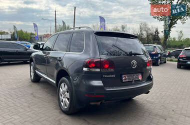 Внедорожник / Кроссовер Volkswagen Touareg 2008 в 