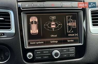 Внедорожник / Кроссовер Volkswagen Touareg 2014 в 