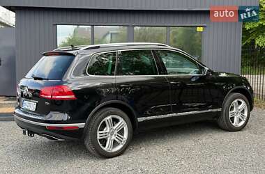Внедорожник / Кроссовер Volkswagen Touareg 2014 в 