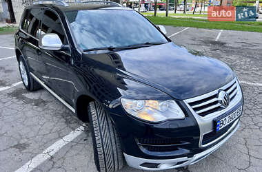 Внедорожник / Кроссовер Volkswagen Touareg 2008 в 