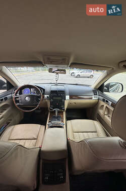 Позашляховик / Кросовер Volkswagen Touareg 2007 в 