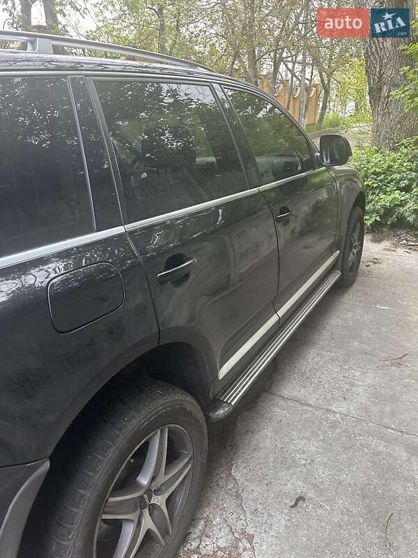 Позашляховик / Кросовер Volkswagen Touareg 2008 в Одесі