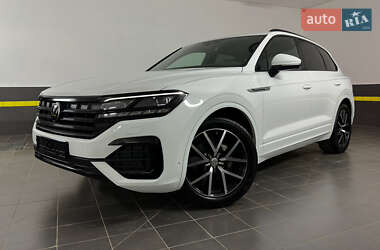 Внедорожник / Кроссовер Volkswagen Touareg 2021 в Казатине