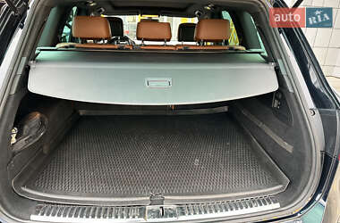 Внедорожник / Кроссовер Volkswagen Touareg 2013 в 