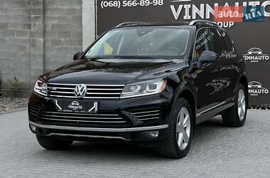 Внедорожник / Кроссовер Volkswagen Touareg 2015 в 