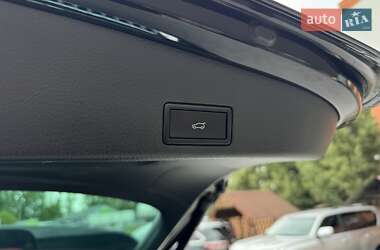 Внедорожник / Кроссовер Volkswagen Touareg 2015 в 