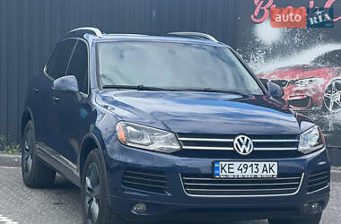 Внедорожник / Кроссовер Volkswagen Touareg 2012 в 