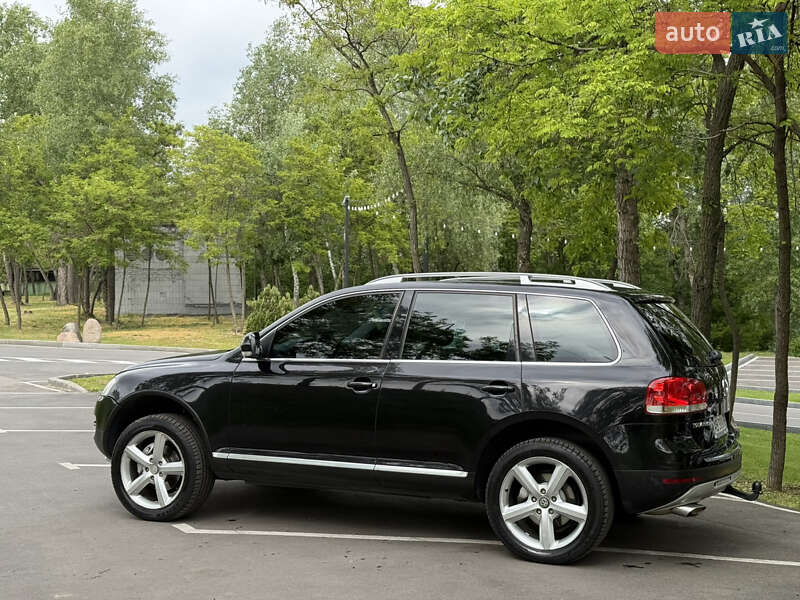 Внедорожник / Кроссовер Volkswagen Touareg 2006 в Киеве