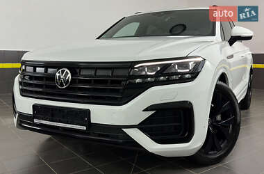 Внедорожник / Кроссовер Volkswagen Touareg 2022 в 