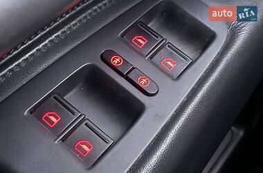 Внедорожник / Кроссовер Volkswagen Touareg 2008 в 