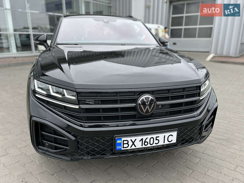 Позашляховик / Кросовер Volkswagen Touareg 2024 в Хмельницькому