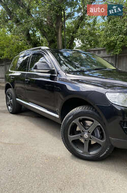 Позашляховик / Кросовер Volkswagen Touareg 2007 в 