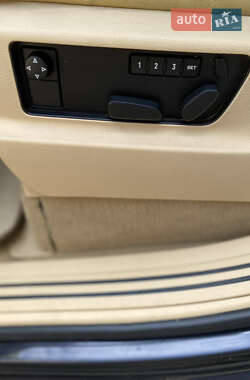 Позашляховик / Кросовер Volkswagen Touareg 2007 в 
