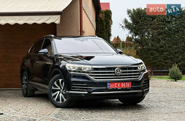 Внедорожник / Кроссовер Volkswagen Touareg 2020 в 