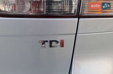 Внедорожник / Кроссовер Volkswagen Touareg 2008 в 