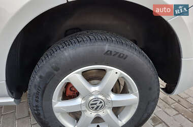 Внедорожник / Кроссовер Volkswagen Touareg 2008 в 
