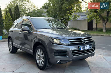 Внедорожник / Кроссовер Volkswagen Touareg 2010 в 