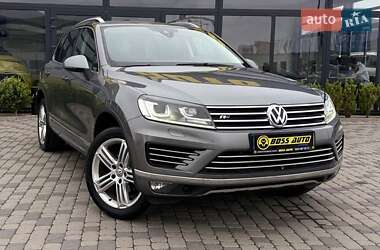 Внедорожник / Кроссовер Volkswagen Touareg 2017 в Мукачево