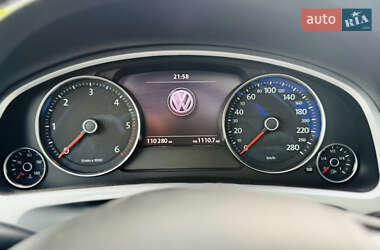 Внедорожник / Кроссовер Volkswagen Touareg 2012 в 