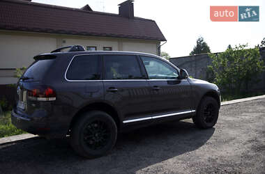 Внедорожник / Кроссовер Volkswagen Touareg 2008 в 