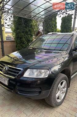 Внедорожник / Кроссовер Volkswagen Touareg 2006 в Глыбокой