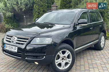 Позашляховик / Кросовер Volkswagen Touareg 2006 в 