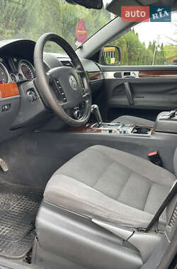 Позашляховик / Кросовер Volkswagen Touareg 2006 в 