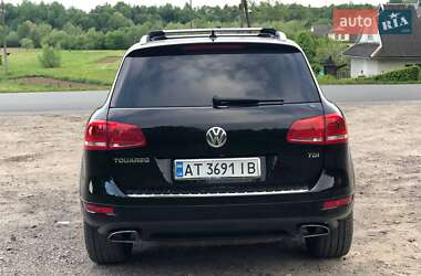 Внедорожник / Кроссовер Volkswagen Touareg 2013 в 