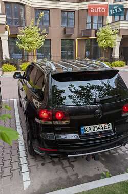 Позашляховик / Кросовер Volkswagen Touareg 2008 в 