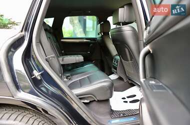 Внедорожник / Кроссовер Volkswagen Touareg 2016 в 