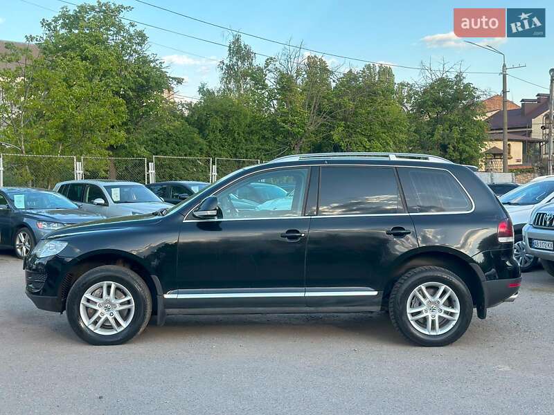 Позашляховик / Кросовер Volkswagen Touareg 2008 в Вінниці