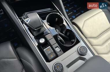 Внедорожник / Кроссовер Volkswagen Touareg 2020 в 