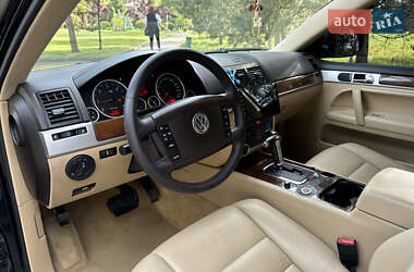 Позашляховик / Кросовер Volkswagen Touareg 2007 в 