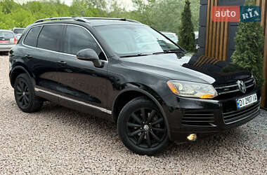 Позашляховик / Кросовер Volkswagen Touareg 2012 в 