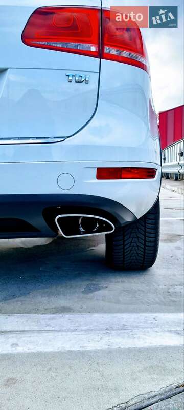 Внедорожник / Кроссовер Volkswagen Touareg 2013 в Киеве фото 12 Внедорожник / Кроссовер Volkswagen Touareg 2013 в Киеве