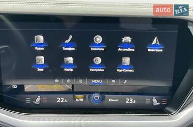 Внедорожник / Кроссовер Volkswagen Touareg 2020 в 