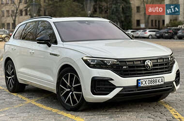 Внедорожник / Кроссовер Volkswagen Touareg 2020 в 