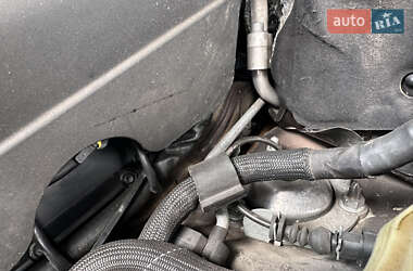 Внедорожник / Кроссовер Volkswagen Touareg 2011 в 