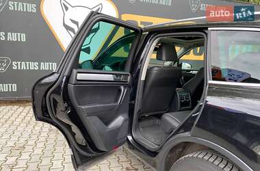Внедорожник / Кроссовер Volkswagen Touareg 2013 в 