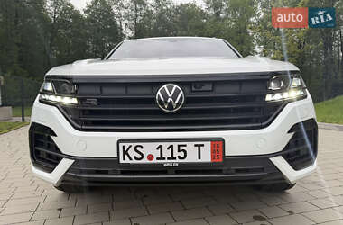 Внедорожник / Кроссовер Volkswagen Touareg 2022 в 