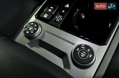 Внедорожник / Кроссовер Volkswagen Touareg 2021 в 
