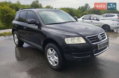 Позашляховик / Кросовер Volkswagen Touareg 2003 в 