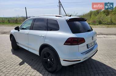 Внедорожник / Кроссовер Volkswagen Touareg 2016 в 