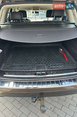 Позашляховик / Кросовер Volkswagen Touareg 2013 в 
