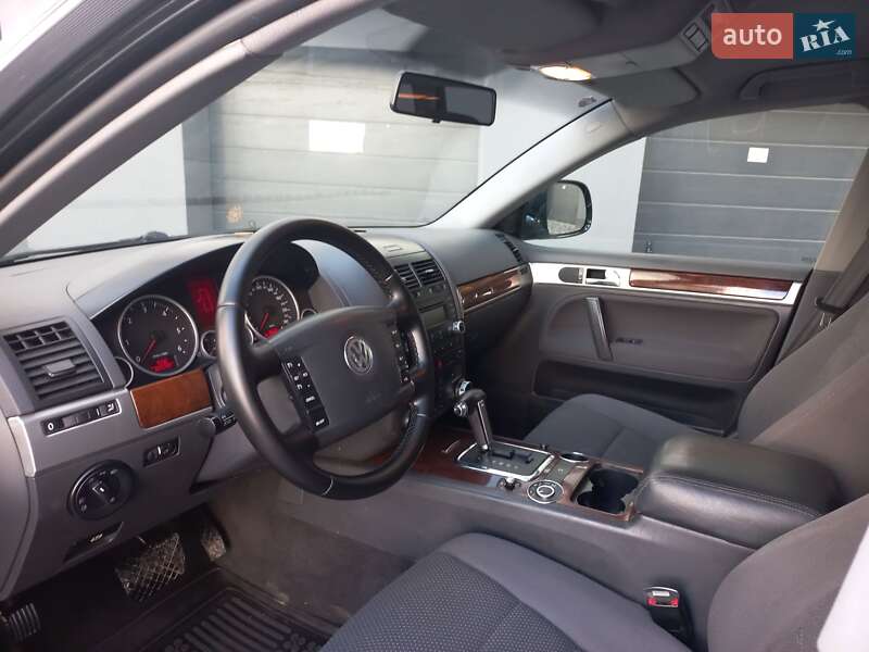 Внедорожник / Кроссовер Volkswagen Touareg 2008 в Ивано-Франковске