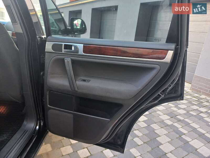 Внедорожник / Кроссовер Volkswagen Touareg 2008 в Ивано-Франковске