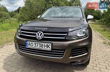 Позашляховик / Кросовер Volkswagen Touareg 2010 в Ужгороді