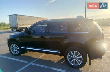 Позашляховик / Кросовер Volkswagen Touareg 2007 в 